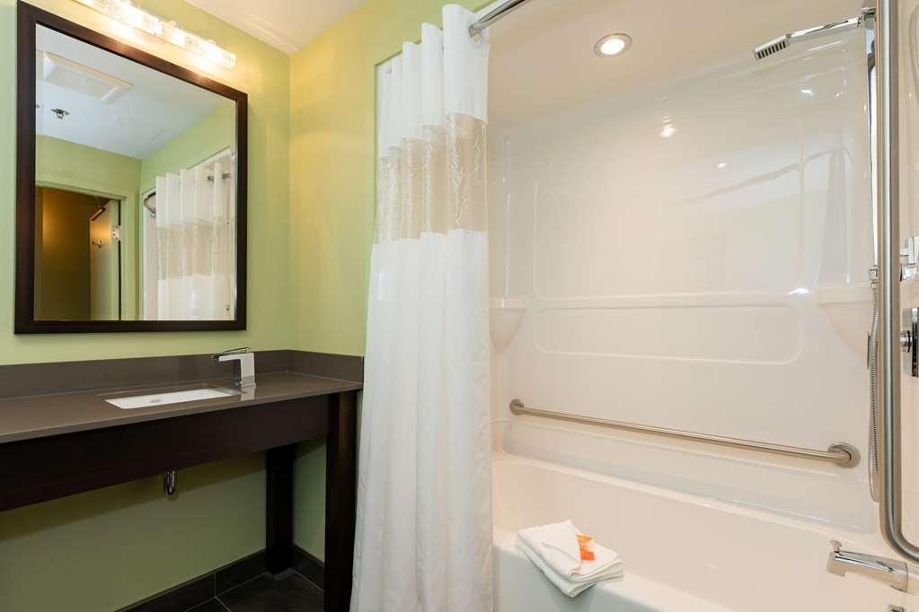 Hotel Levesque Riviere-du-Loup Bagian luar foto