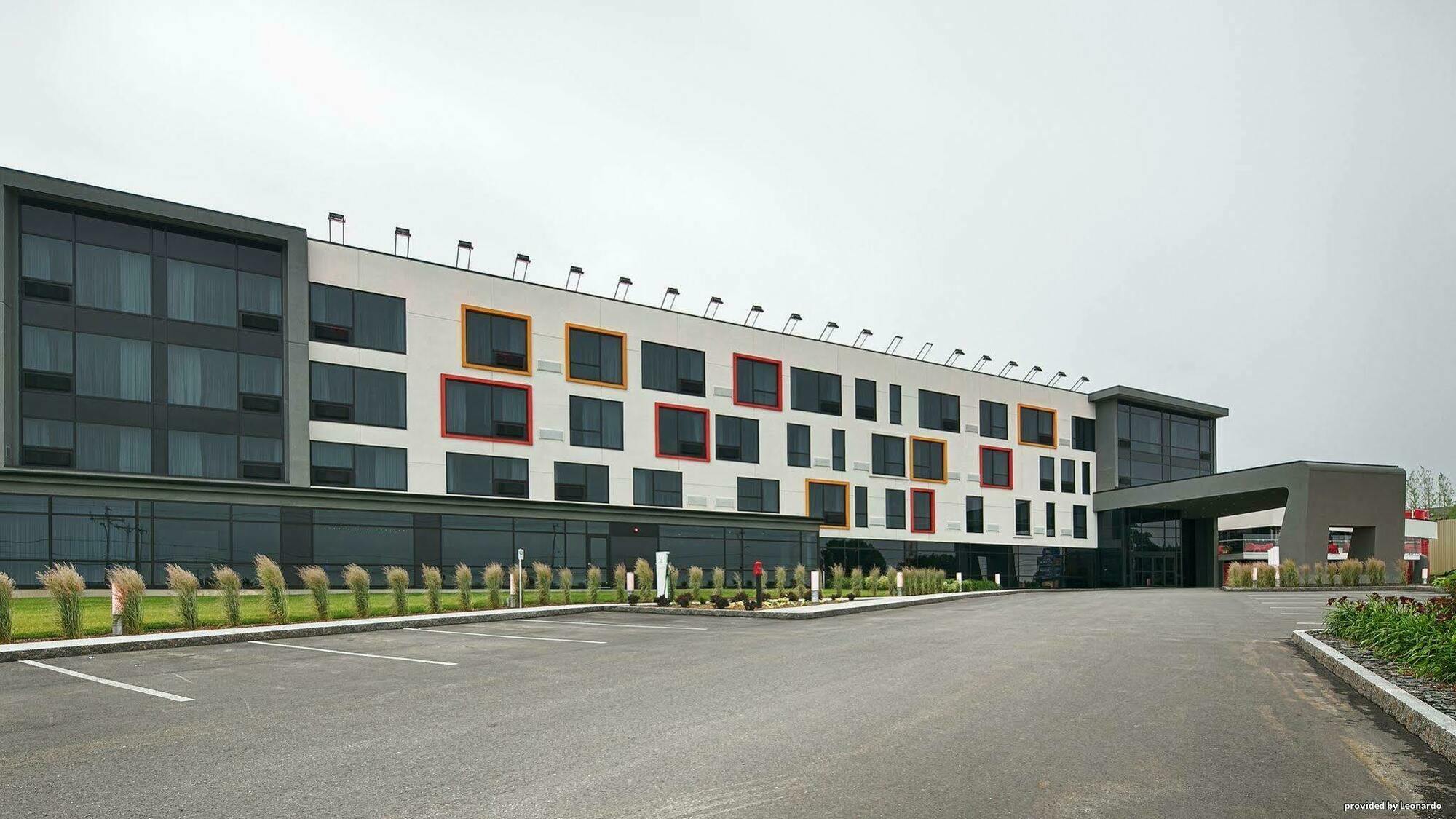 Hotel Levesque Riviere-du-Loup Bagian luar foto